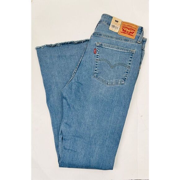 Levis 726 High Rise Flare   Size 32   NWT - Picture 5 of 5